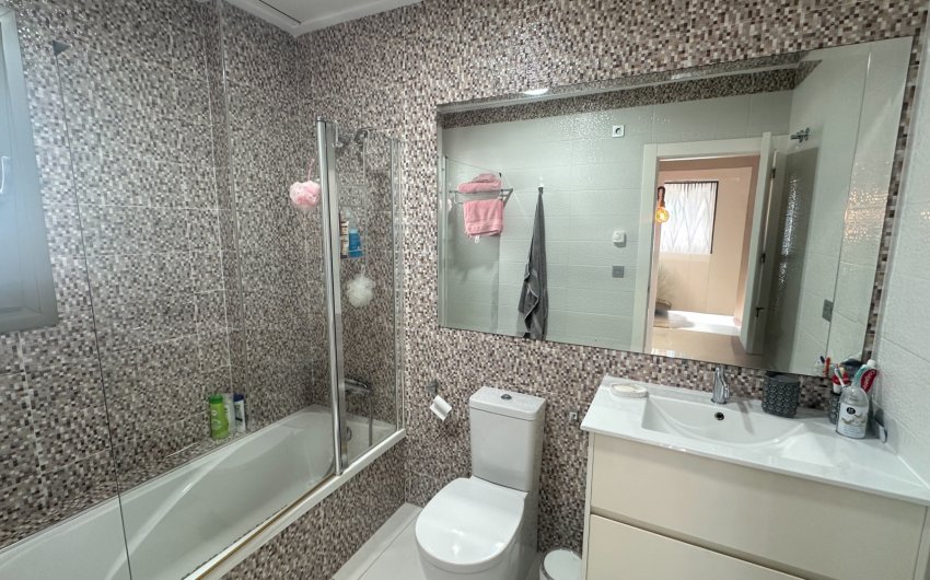 Resale - Villa -
Orihuela Costa - Costa Blanca