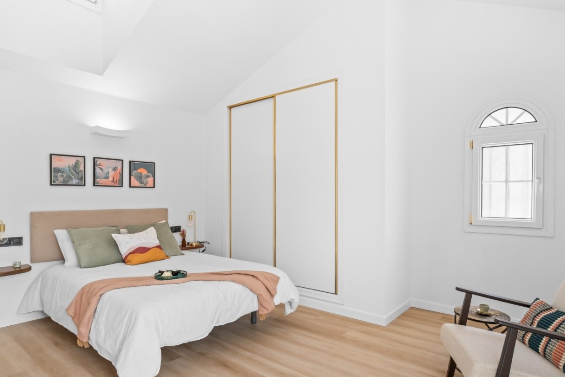 Resale - Villa -
Orihuela Costa - Costa Blanca