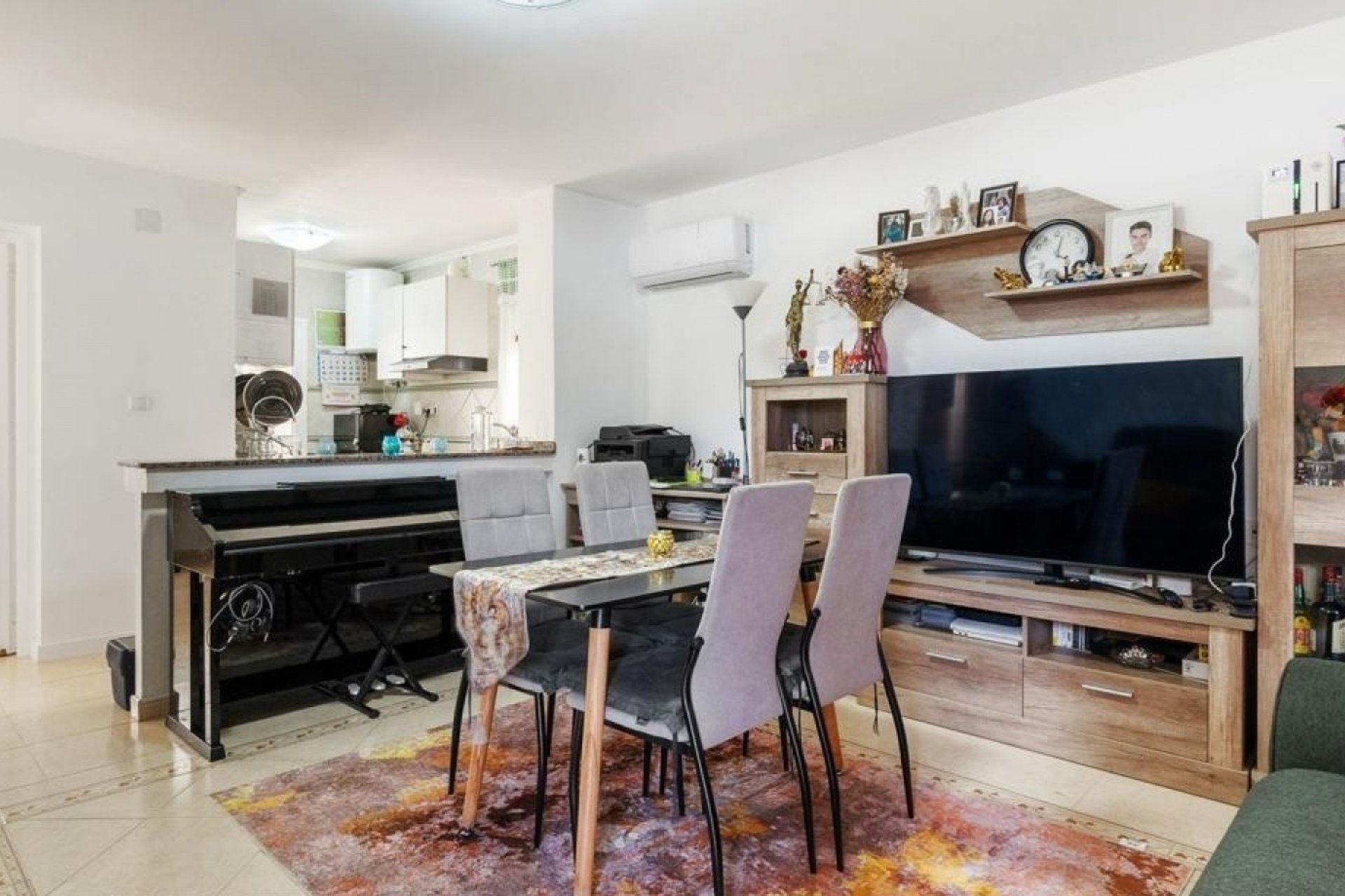 Resale - Villa -
Orihuela Costa - Costa Blanca