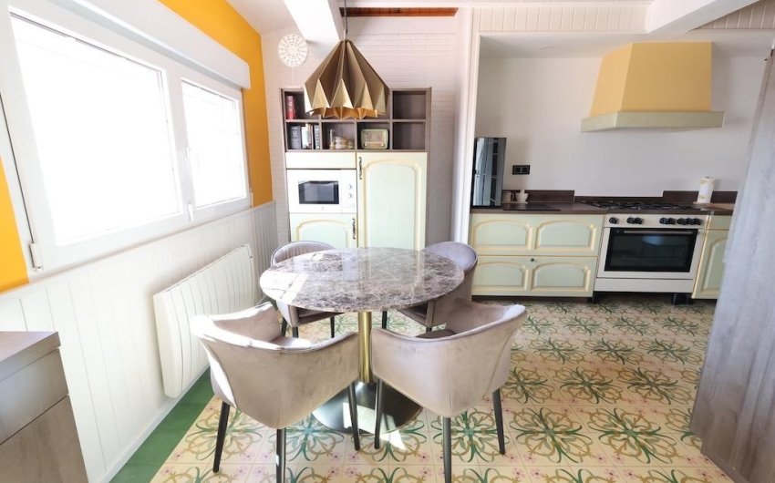 Resale - Villa -
Orihuela Costa - Costa Blanca