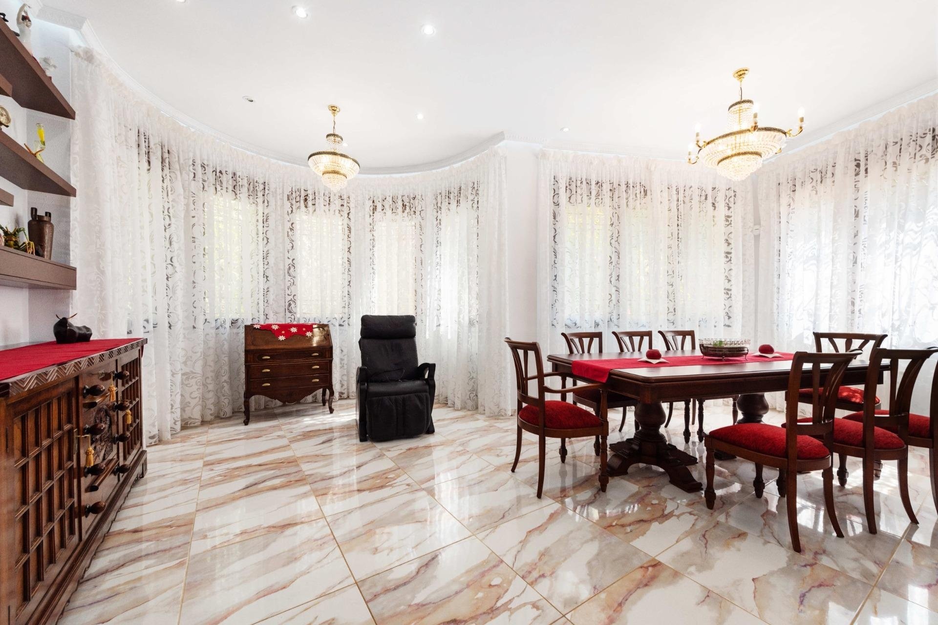 Resale - Villa -
Orihuela Costa - Costa Blanca