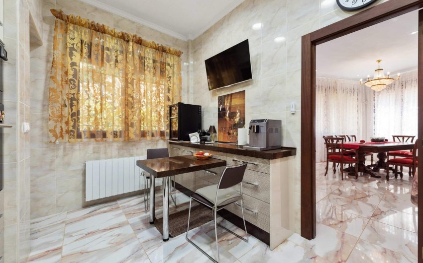 Resale - Villa -
Orihuela Costa - Costa Blanca