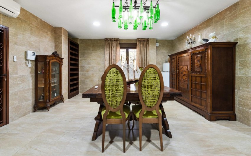 Resale - Villa -
Orihuela Costa - Costa Blanca