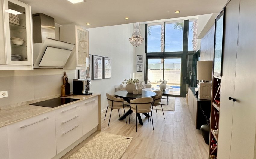 Resale - Villa -
Orihuela Costa - Costa Blanca