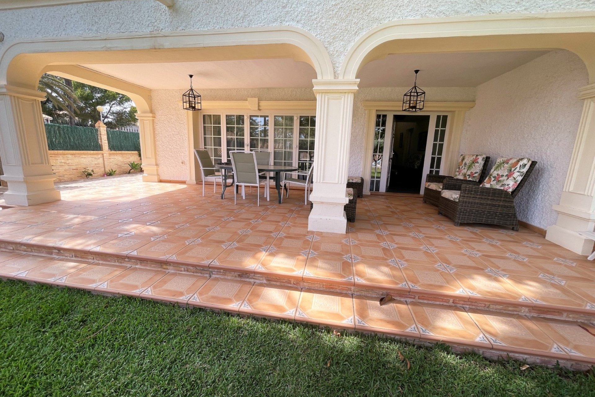 Resale - Villa -
Orihuela Costa - Costa Blanca
