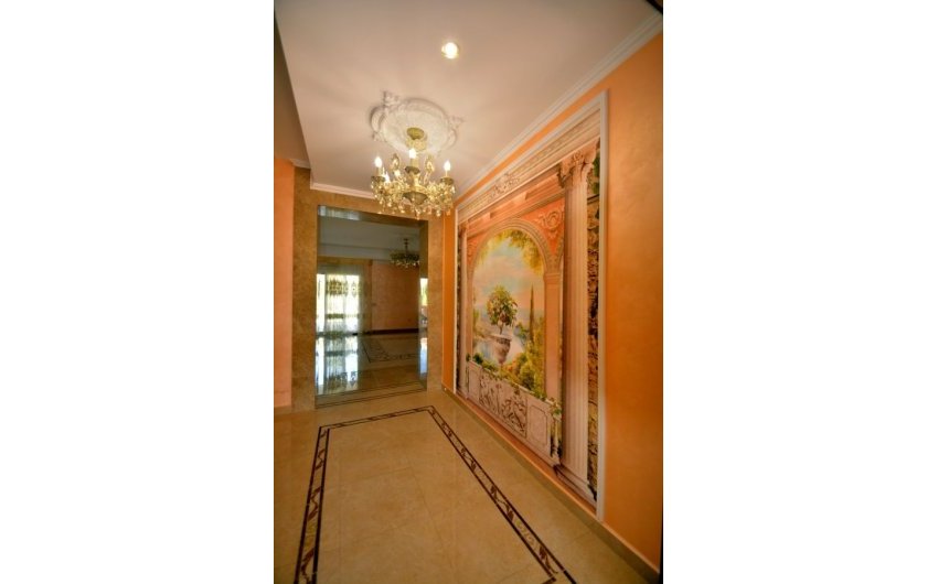 Resale - Villa -
Orihuela Costa - Costa Blanca
