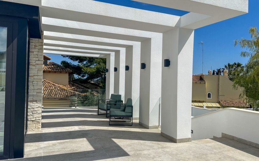 Resale - Villa -
Orihuela Costa - Costa Blanca