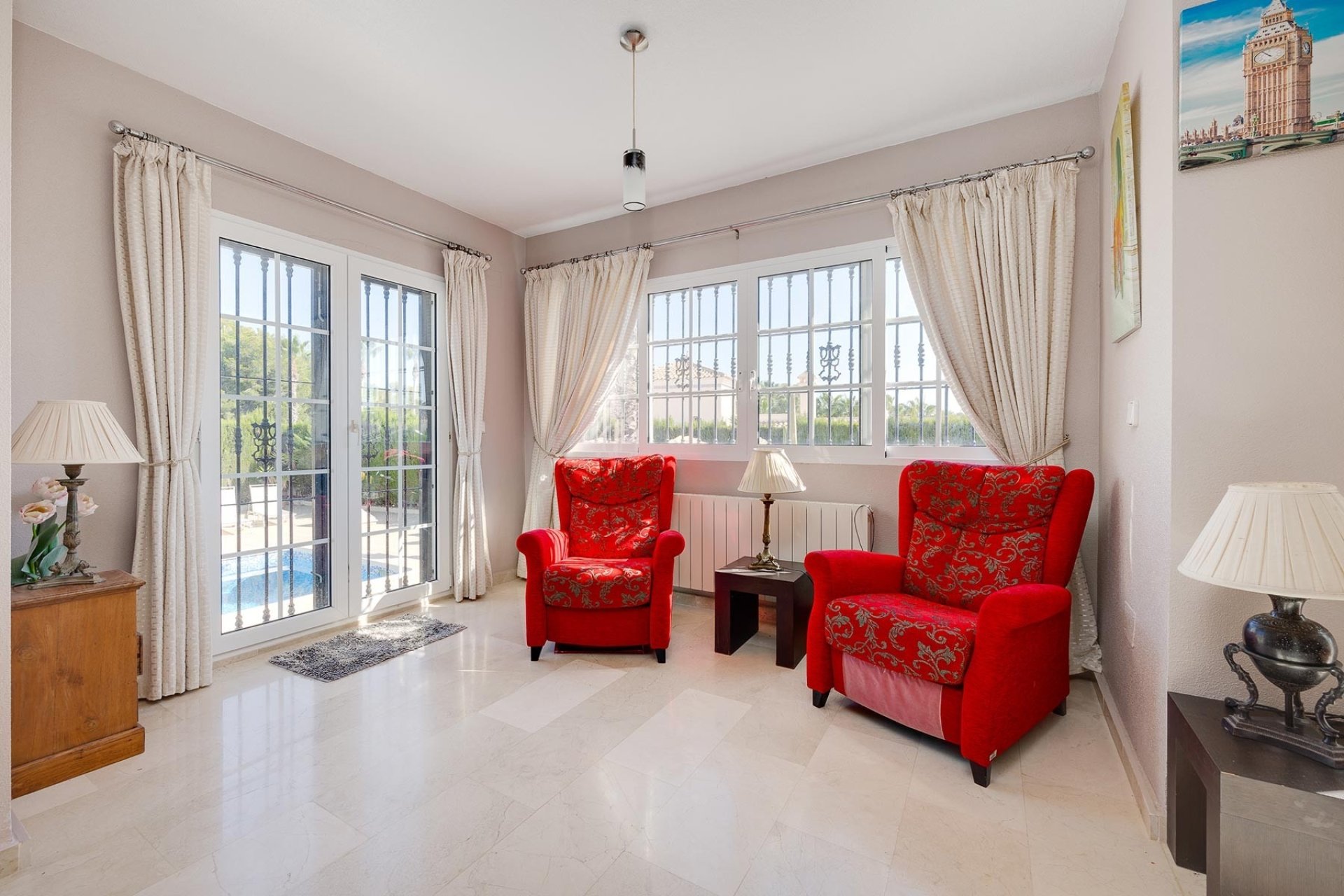 Resale - Villa -
Orihuela Costa - Costa Blanca
