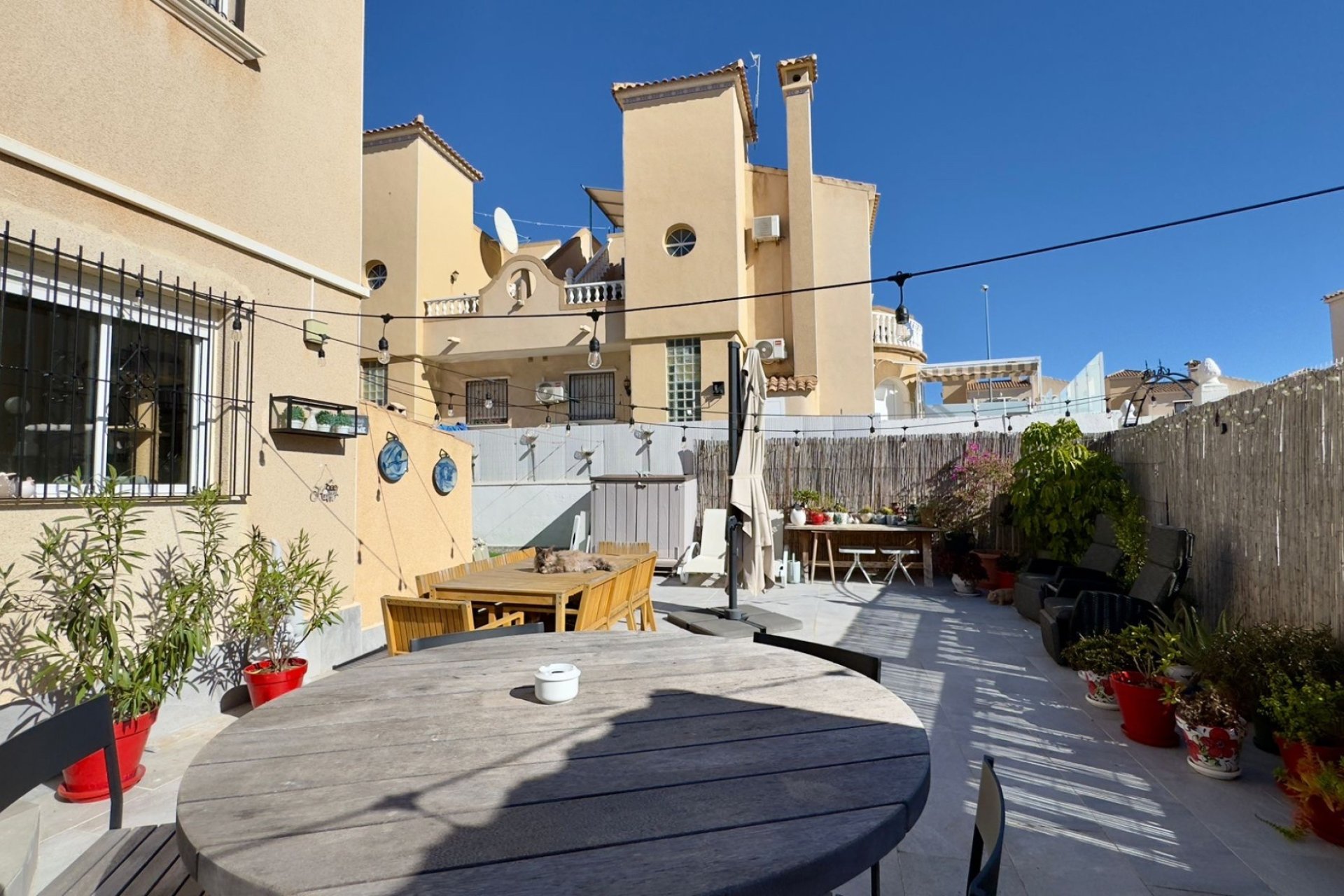 Resale - Villa -
Orihuela Costa - Costa Blanca