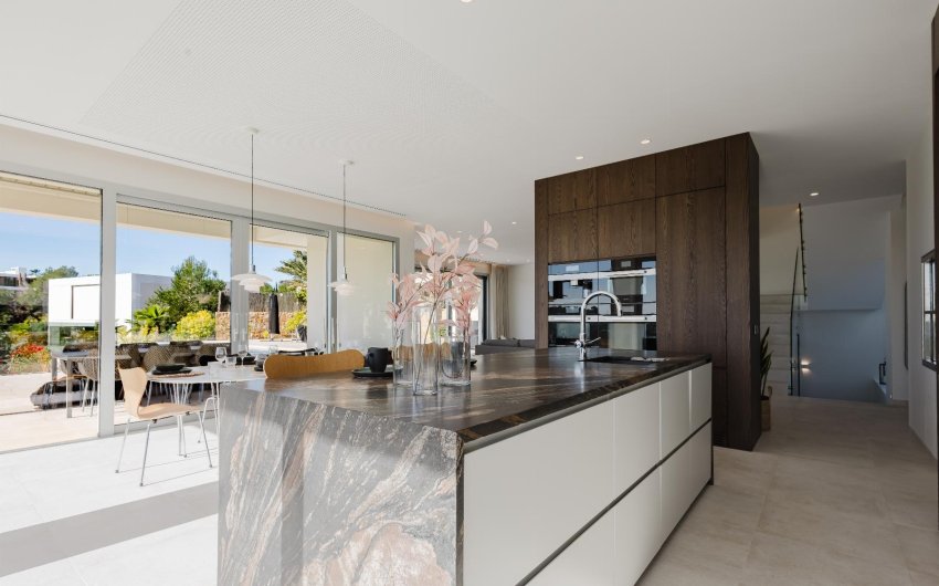 Resale - Villa -
Orihuela Costa - Costa Blanca
