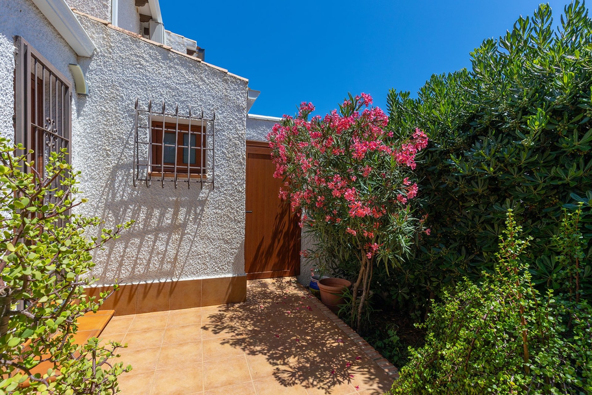 Resale - Villa -
Orihuela Costa - Costa Blanca