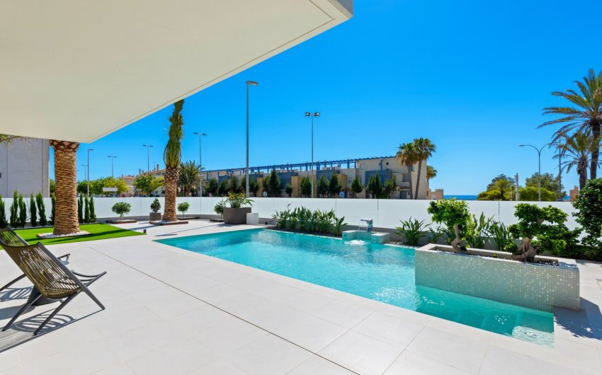 Resale - Villa -
Orihuela Costa - Dehesa de campoamor