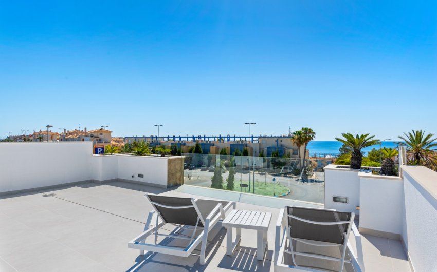 Resale - Villa -
Orihuela Costa - Dehesa de campoamor