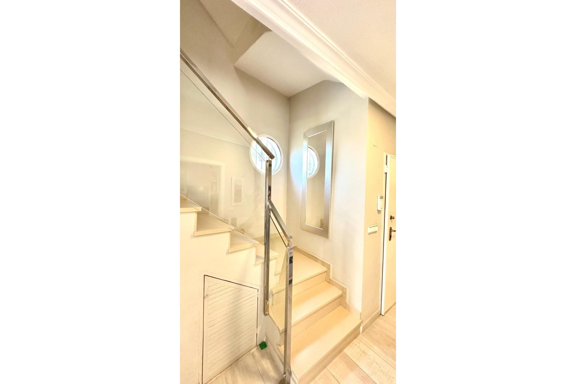 Resale - Villa -
Orihuela Costa - La Regia