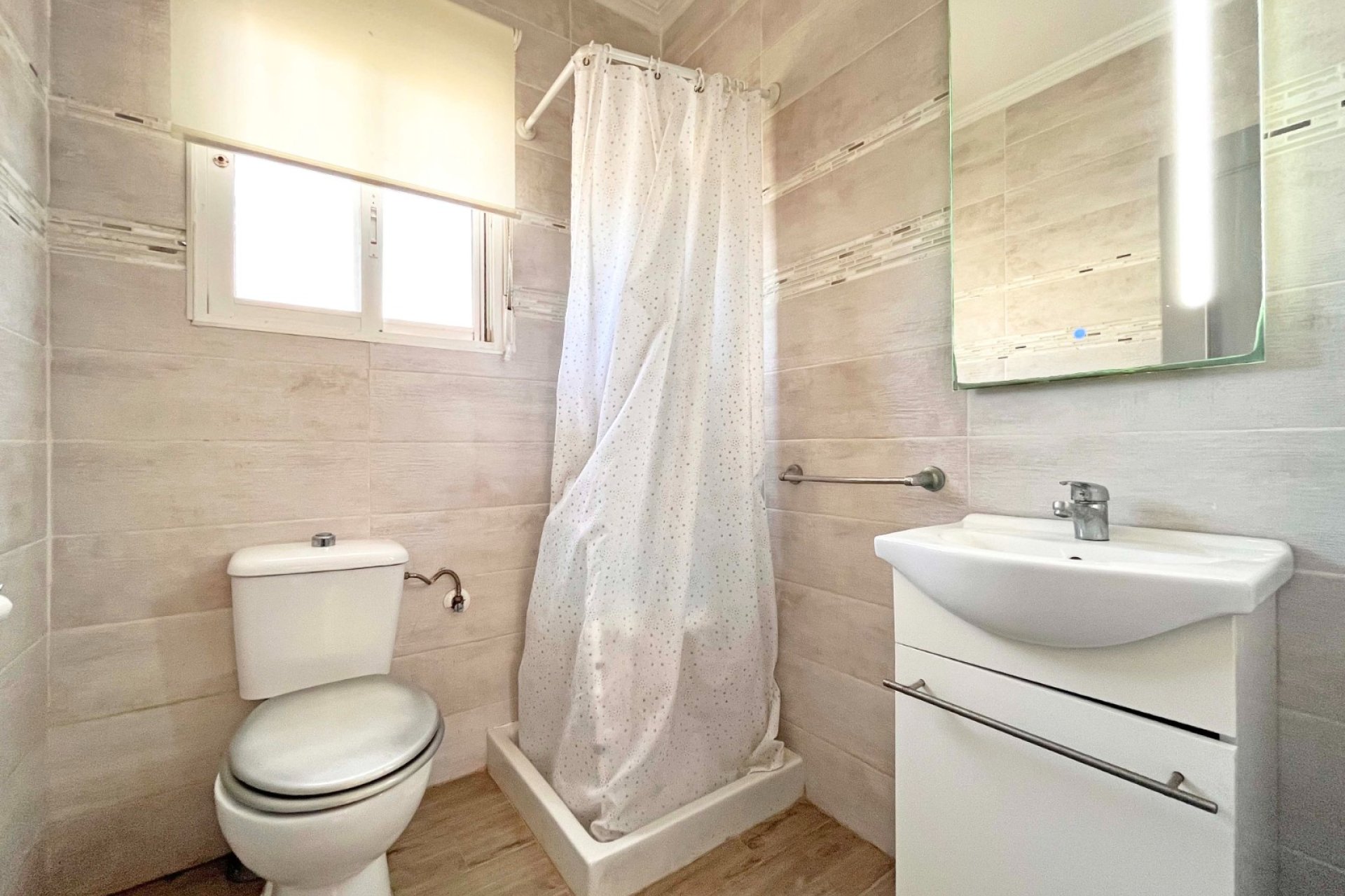 Resale - Villa -
Orihuela Costa - La Zenia