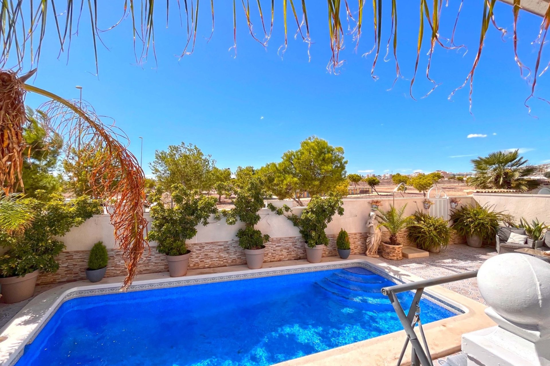 Resale - Villa -
Orihuela Costa - La Zenia