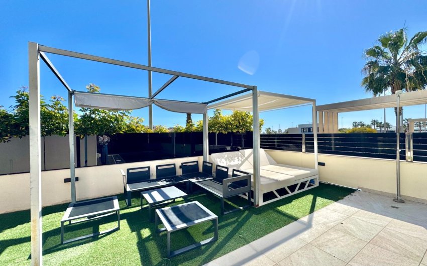 Resale - Villa -
Orihuela Costa - Lomas de Cabo Roig