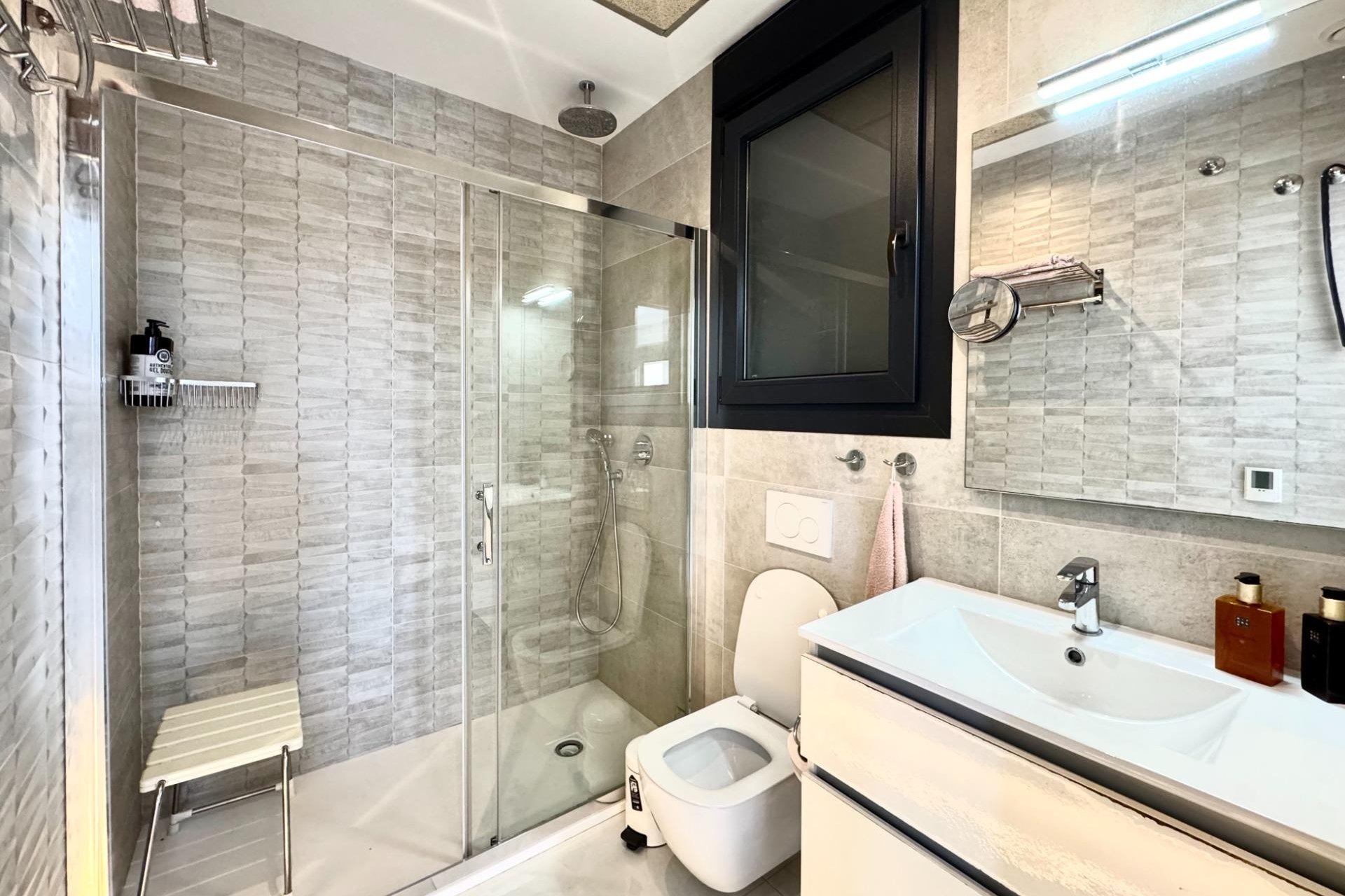 Resale - Villa -
Orihuela Costa - Lomas de Cabo Roig