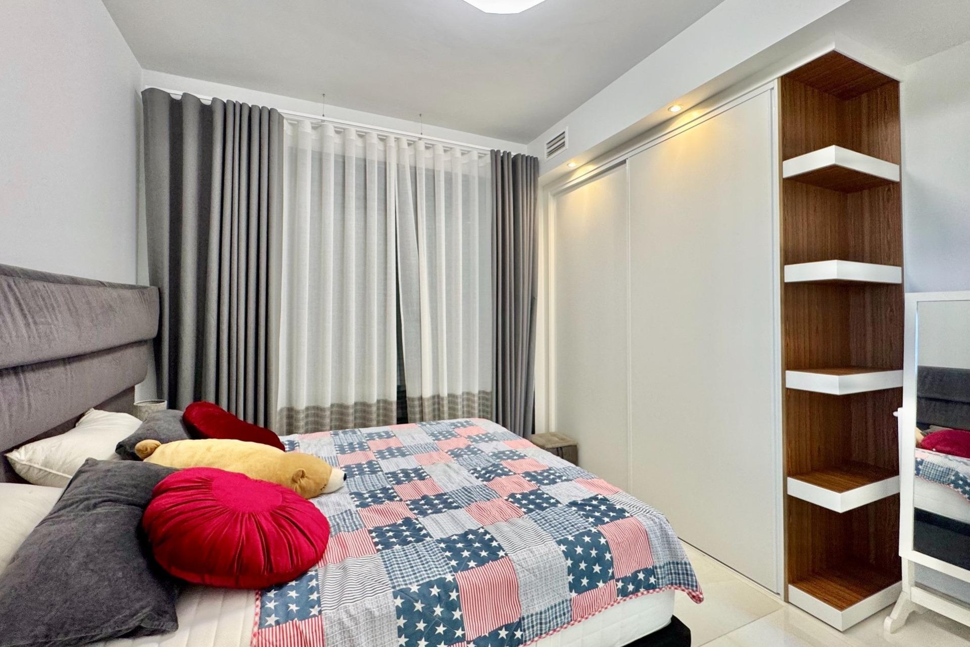 Resale - Villa -
Orihuela Costa - Lomas de Cabo Roig