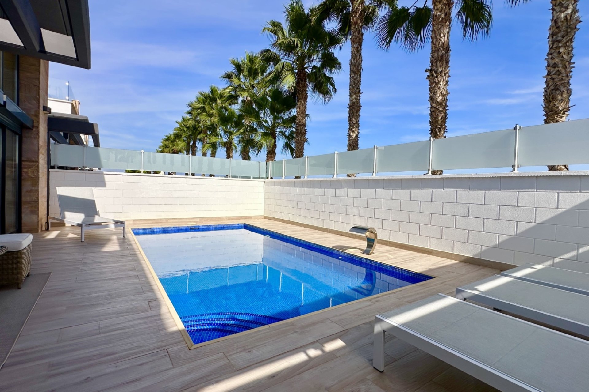 Resale - Villa -
Orihuela Costa - Lomas De Cabo Roig