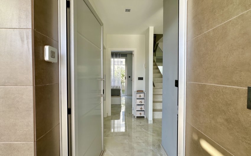 Resale - Villa -
Orihuela Costa - Lomas De Cabo Roig