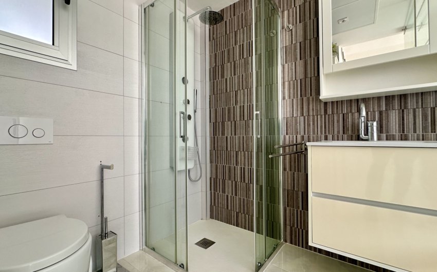 Resale - Villa -
Orihuela Costa - Lomas De Cabo Roig