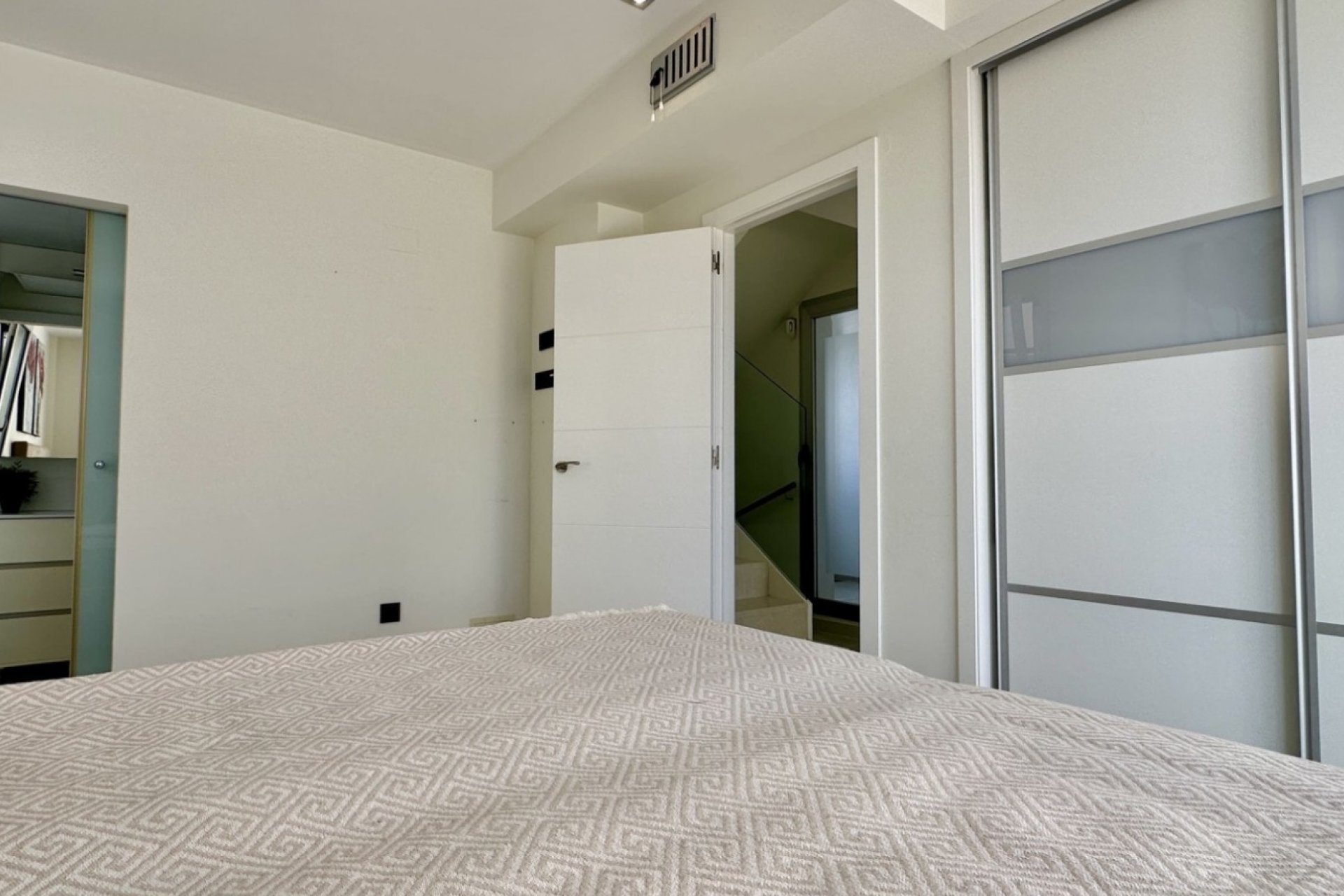 Resale - Villa -
Orihuela Costa - Lomas De Cabo Roig