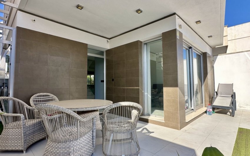 Resale - Villa -
Orihuela Costa - Lomas De Cabo Roig