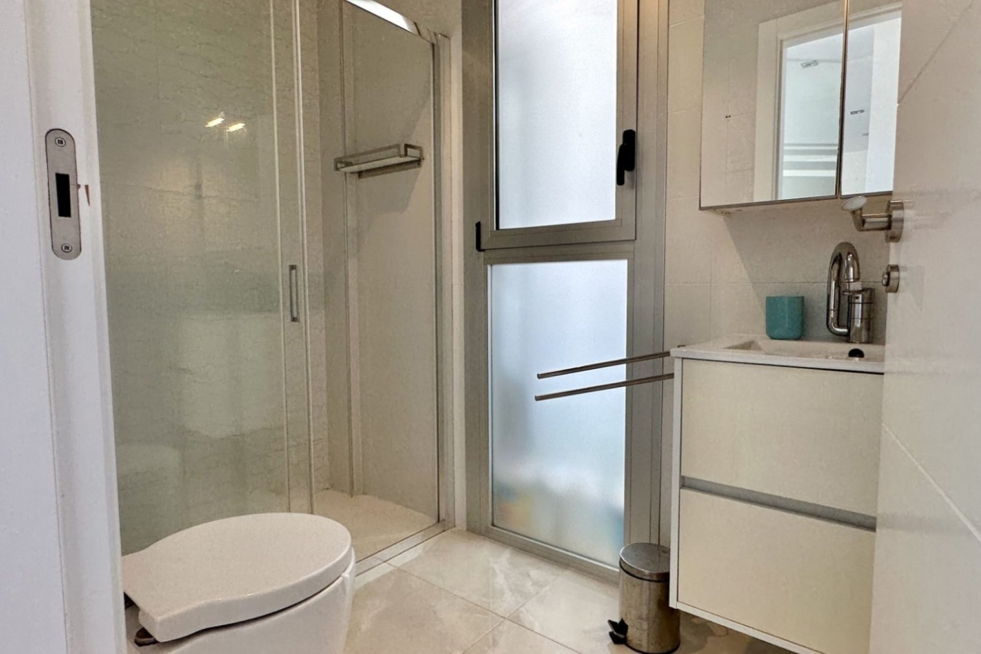 Resale - Villa -
Orihuela Costa - Lomas De Cabo Roig