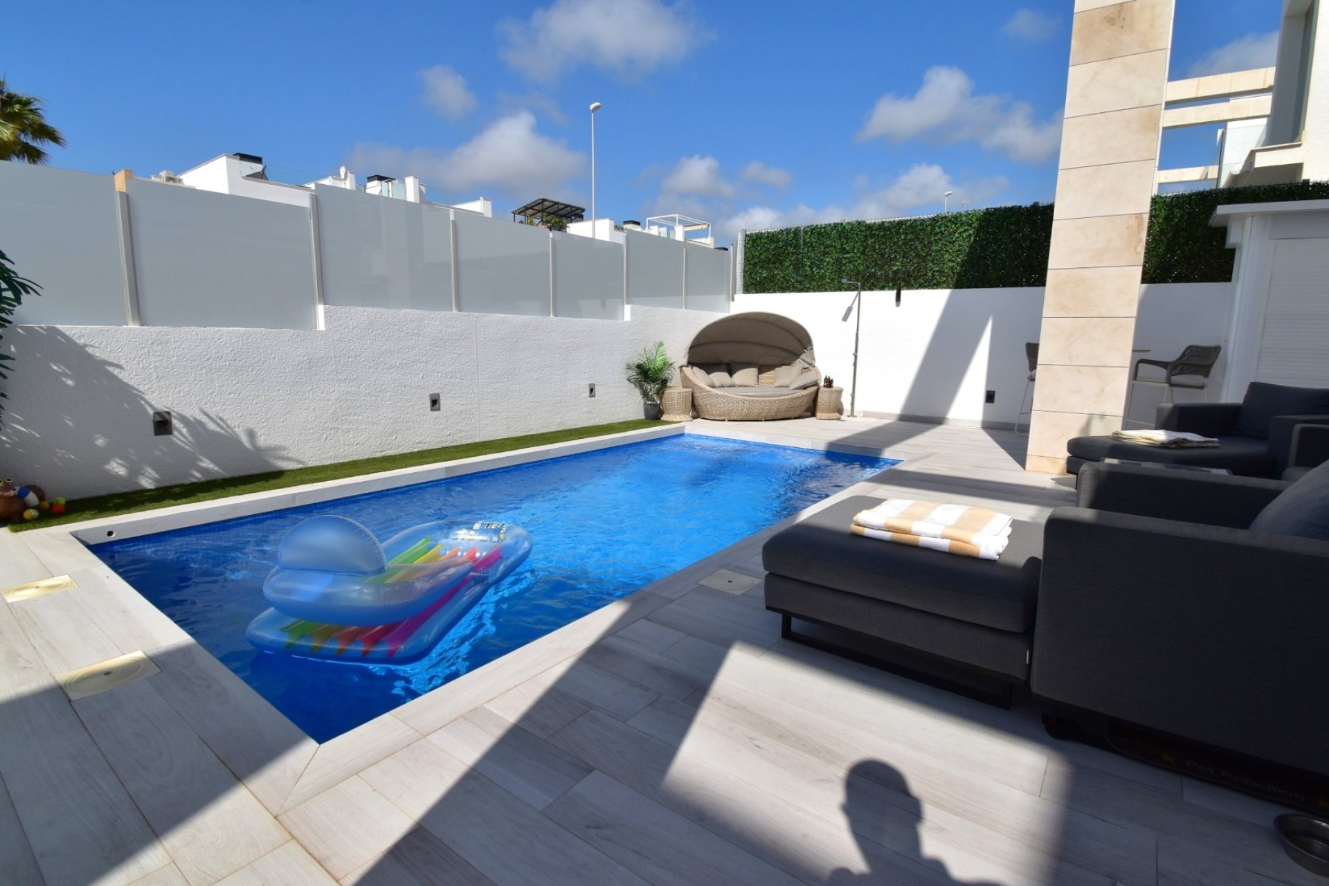 Resale - Villa -
Orihuela Costa - Lomas De Cabo Roig