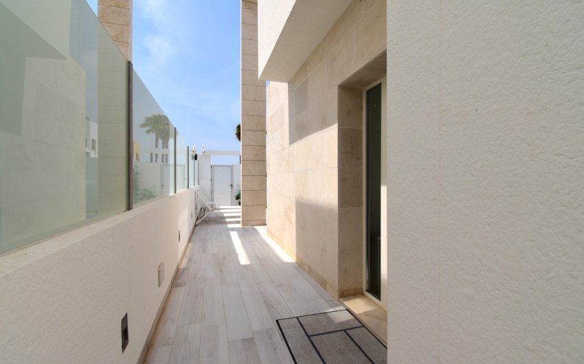Resale - Villa -
Orihuela Costa - Lomas De Cabo Roig