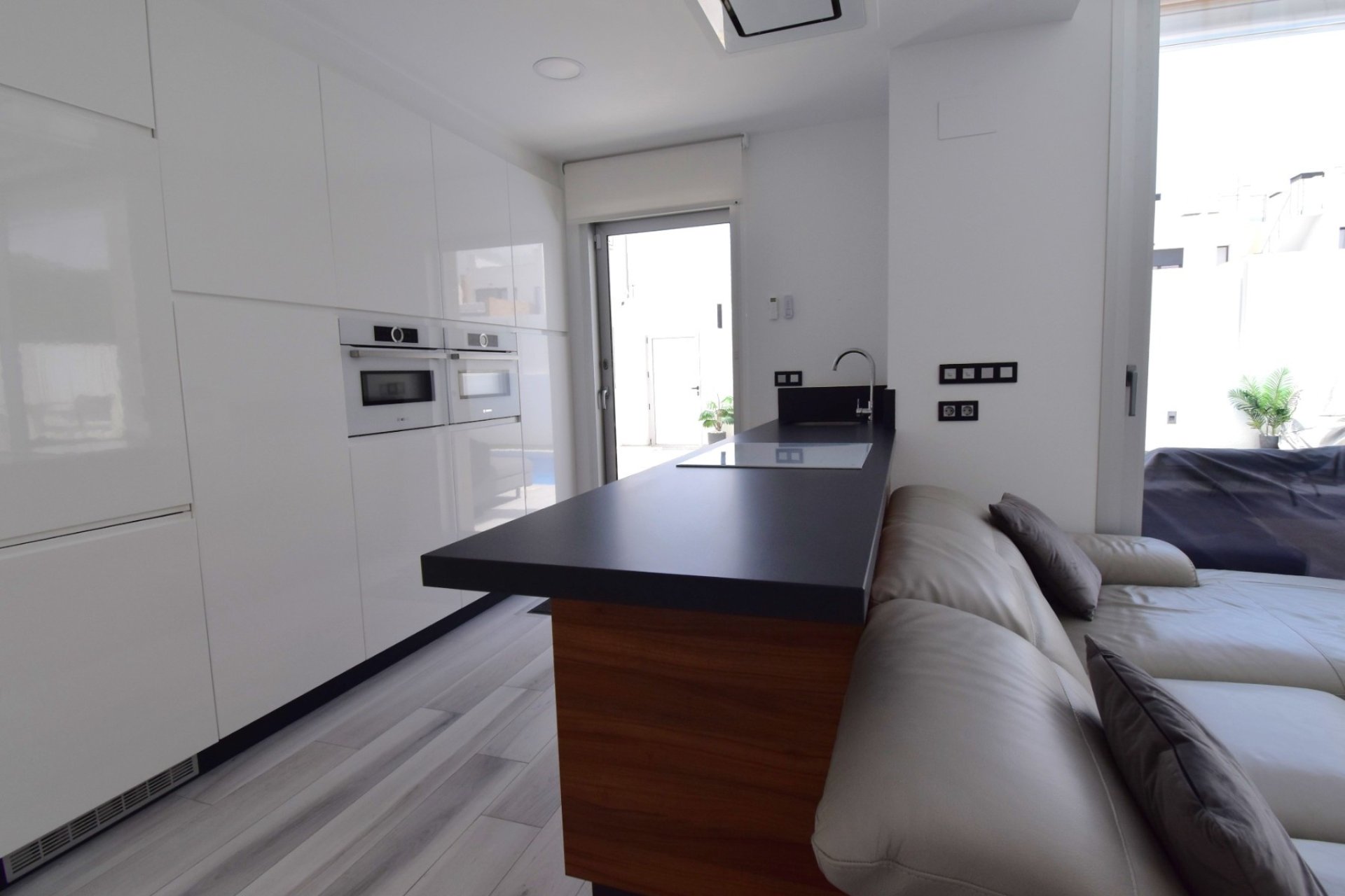 Resale - Villa -
Orihuela Costa - Lomas De Cabo Roig