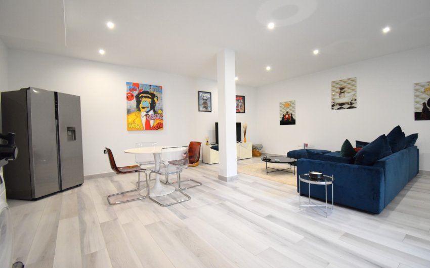 Resale - Villa -
Orihuela Costa - Lomas De Cabo Roig