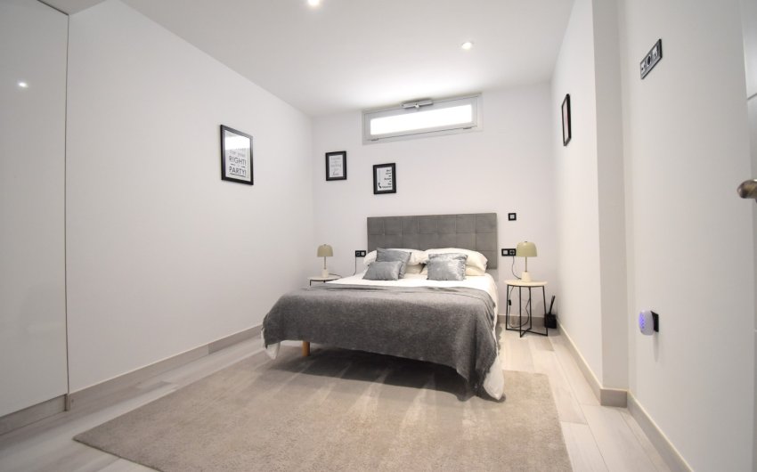 Resale - Villa -
Orihuela Costa - Lomas De Cabo Roig