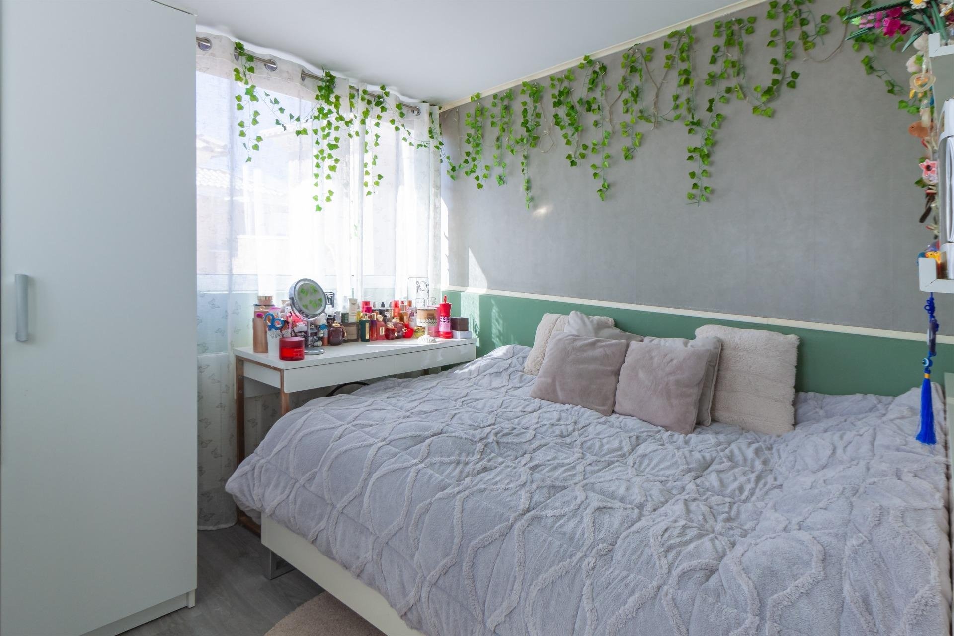 Resale - Villa -
Orihuela Costa - Los Almendros-la Florida