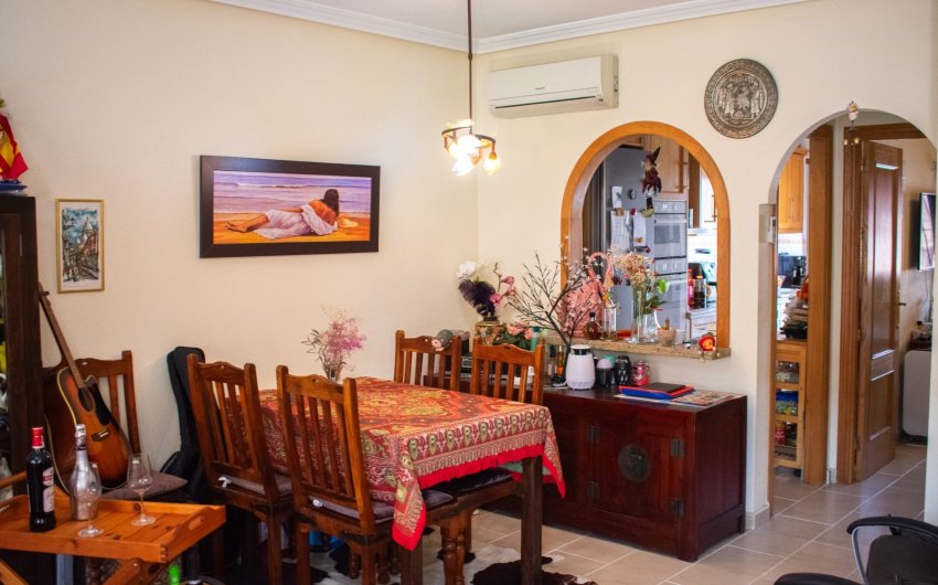 Resale - Villa -
Orihuela Costa - Los Dolses