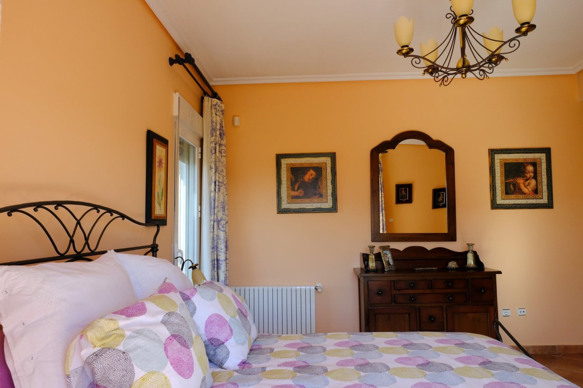 Resale - Villa -
Orihuela Costa - Orihuela