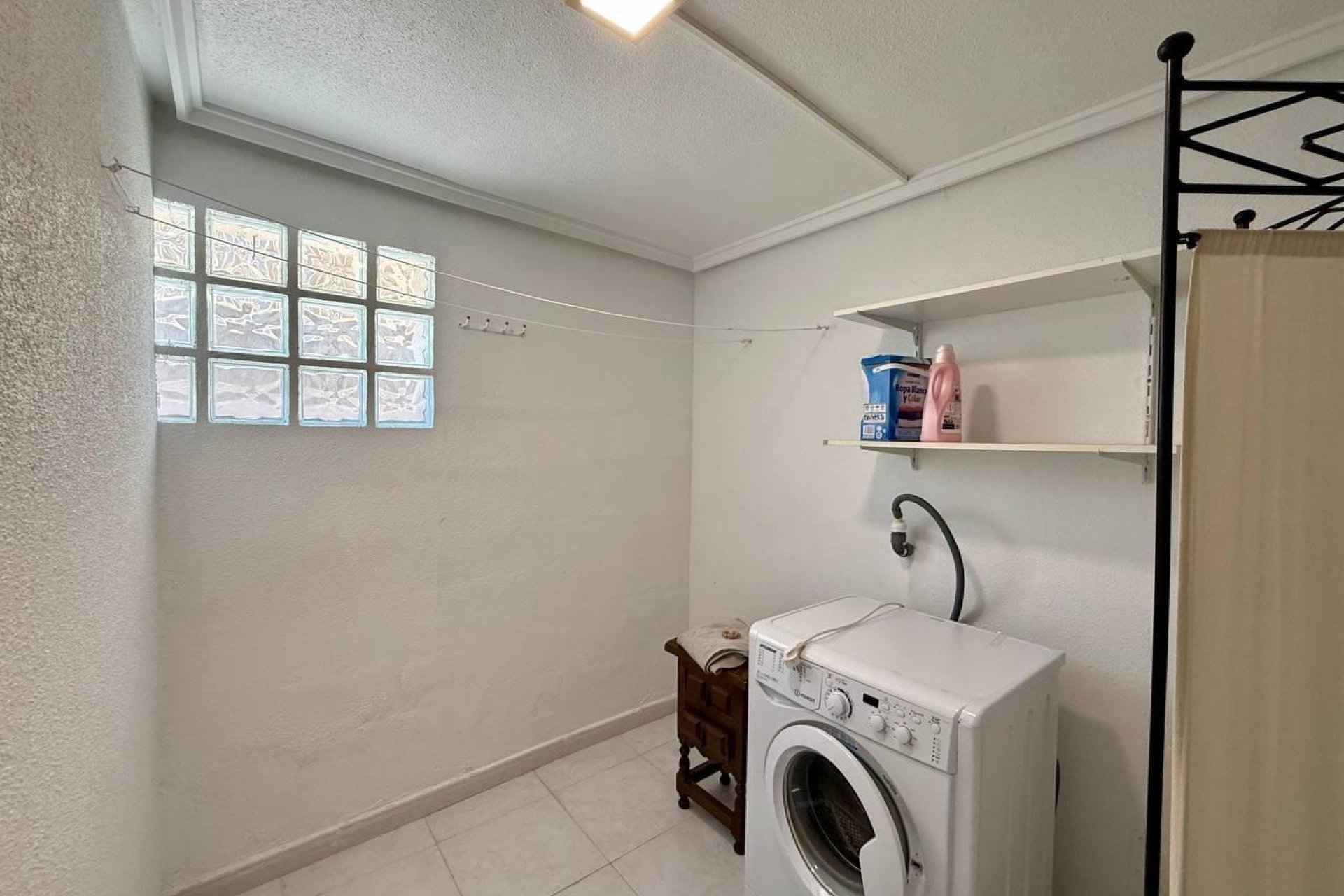 Resale - Villa -
Orihuela Costa - Playa Flamenca