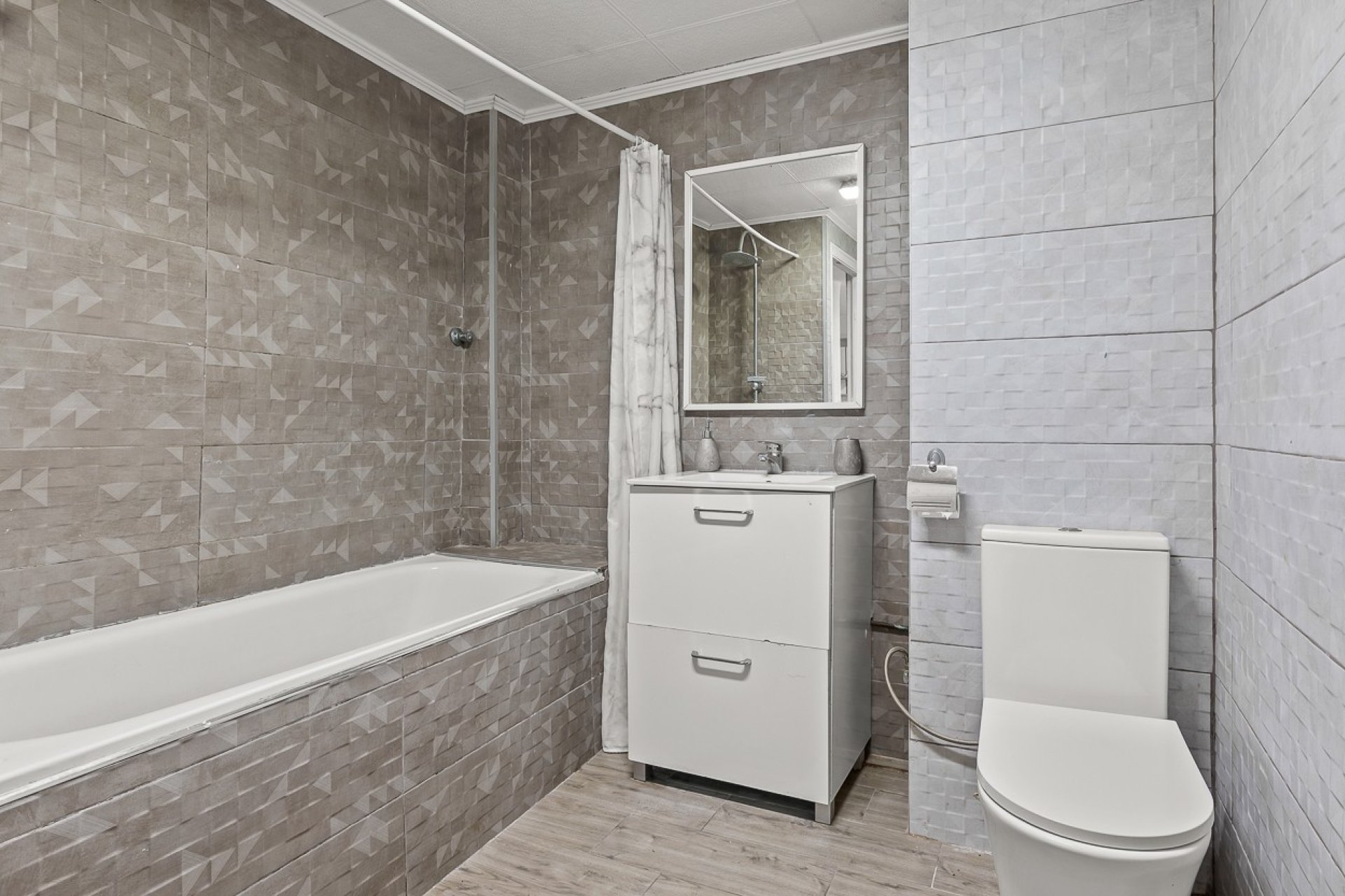 Resale - Villa -
Orihuela Costa - Playa Flamenca