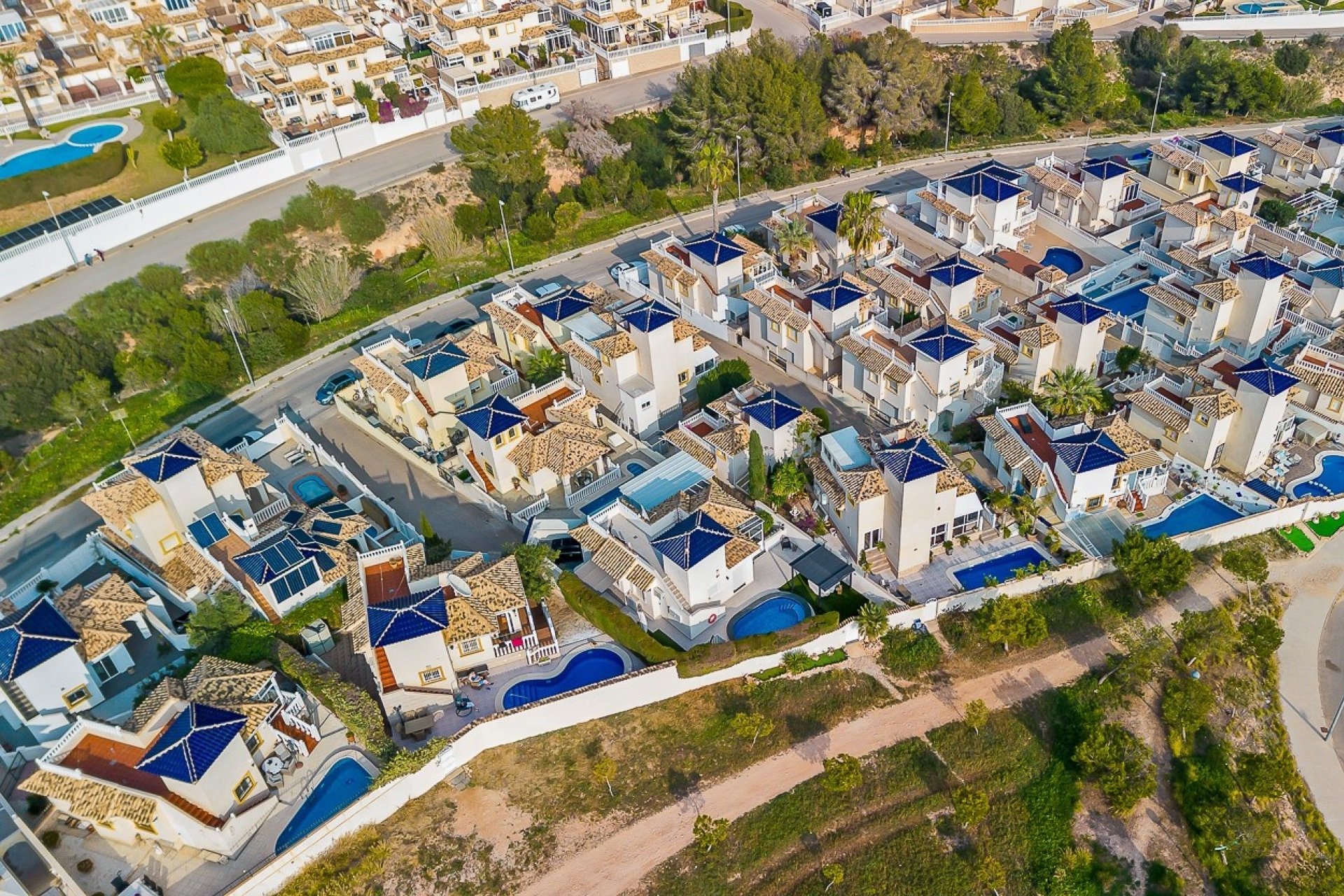 Resale - Villa -
Orihuela Costa - Playa Flamenca