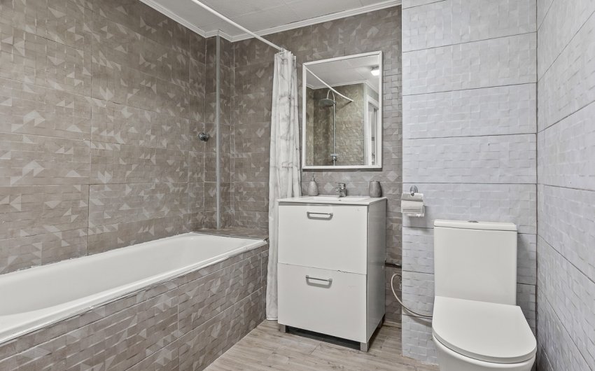 Resale - Villa -
Orihuela Costa - Playa Flamenca