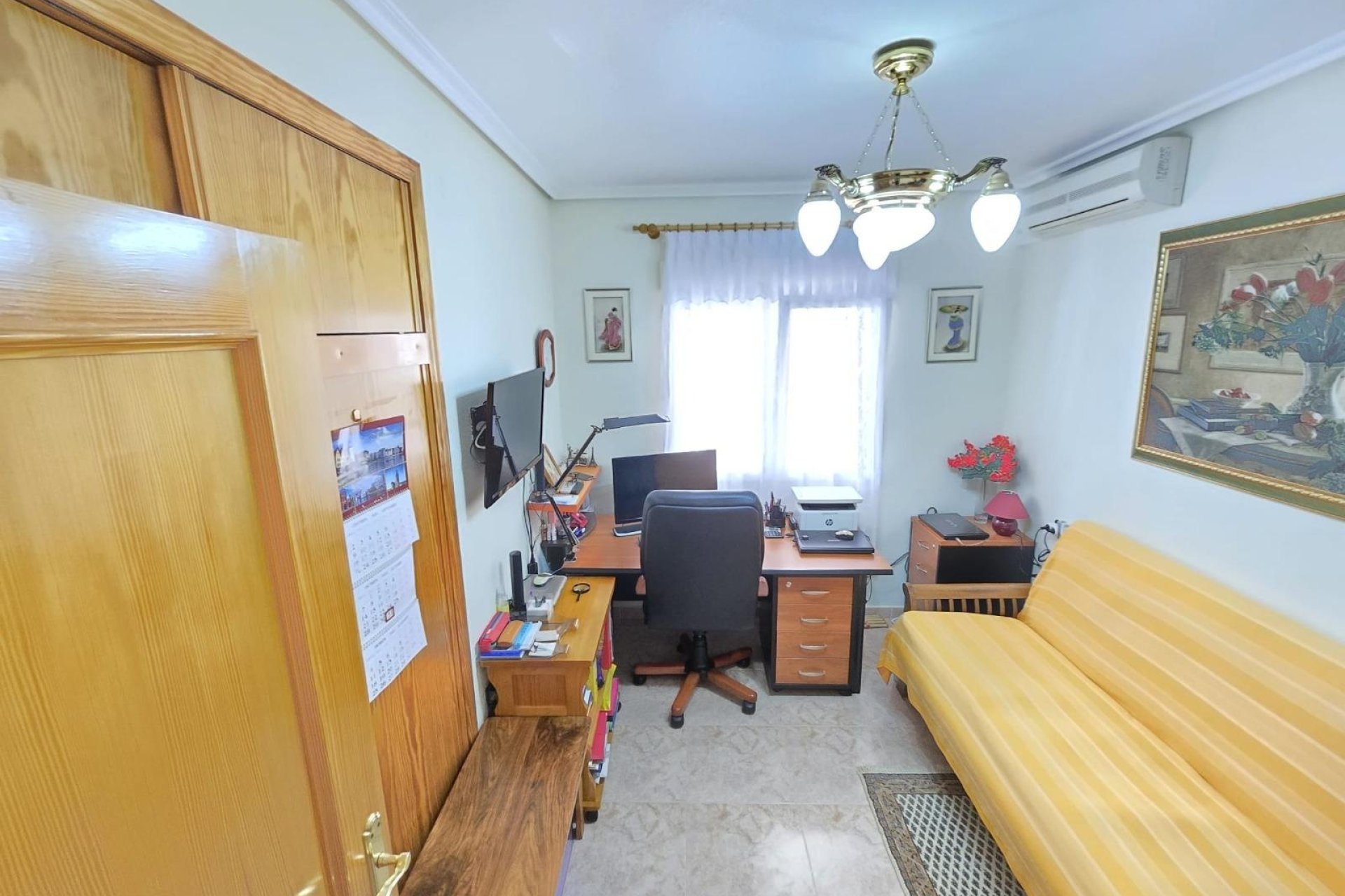 Resale - Villa -
Orihuela Costa - Playa Flamenca