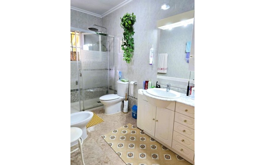 Resale - Villa -
Orihuela Costa - Playa Flamenca