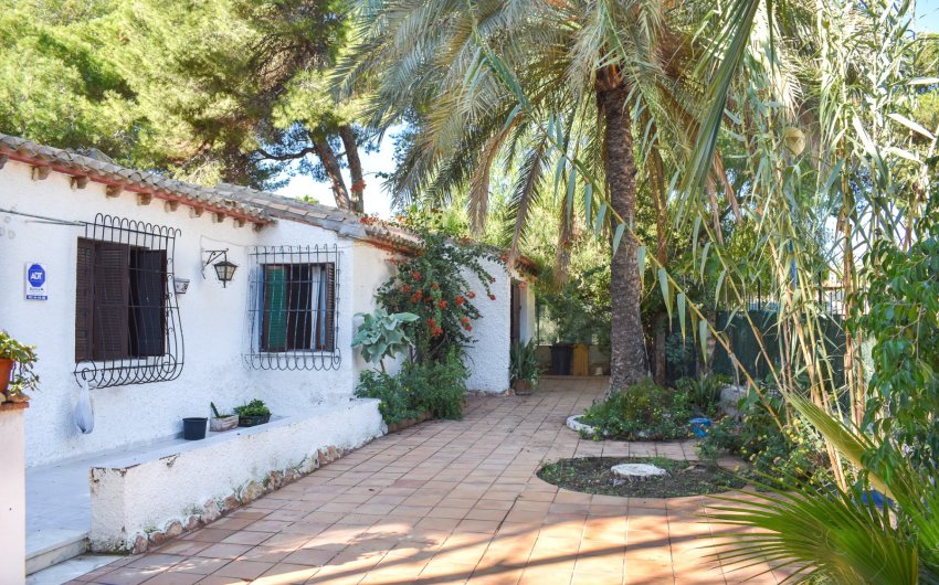 Resale - Villa -
Orihuela Costa - Punta Prima