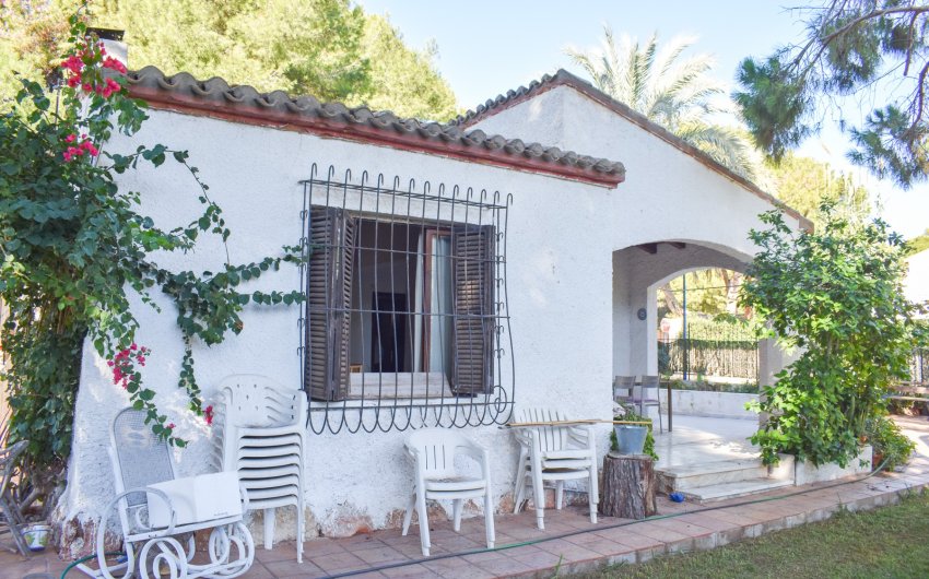 Resale - Villa -
Orihuela Costa - Punta Prima