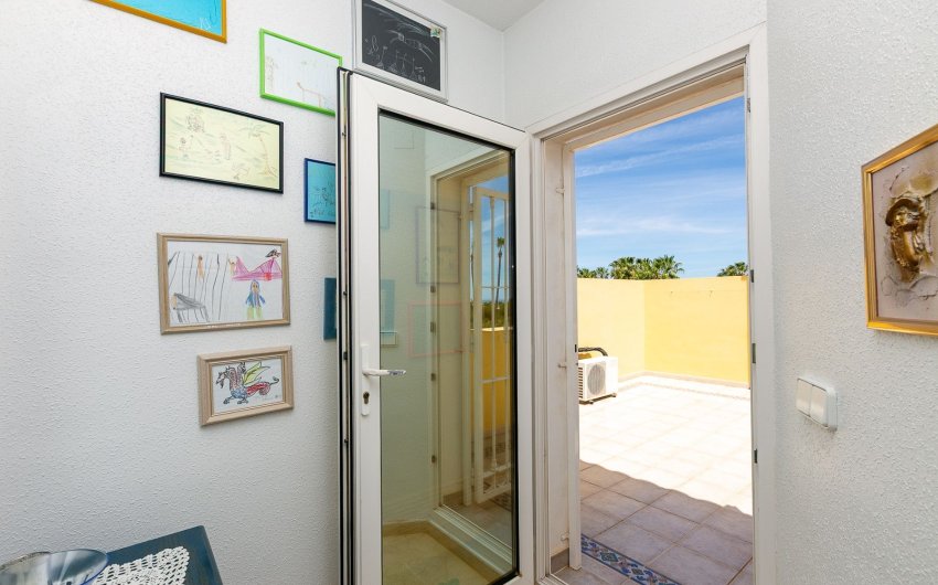 Resale - Villa -
Orihuela Costa - Villamartín-las Filipinas