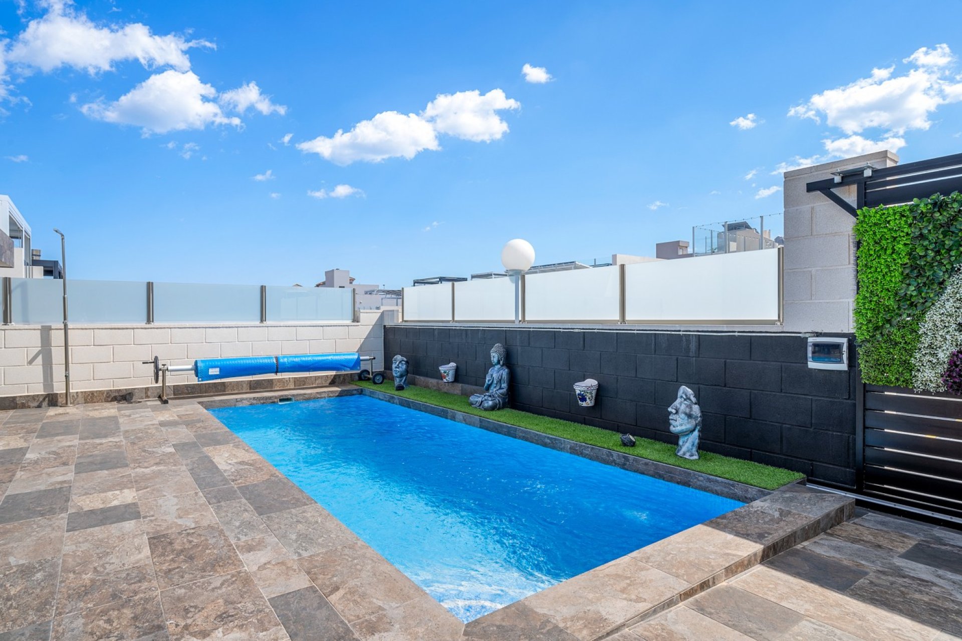 Resale - Villa -
Orihuela Costa - Villamartín