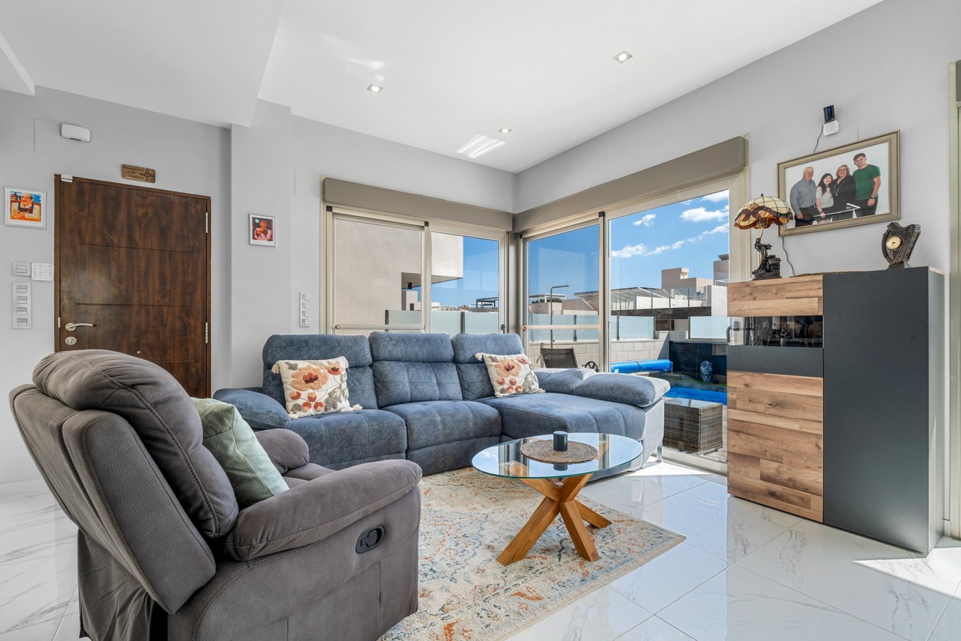 Resale - Villa -
Orihuela Costa - Villamartín