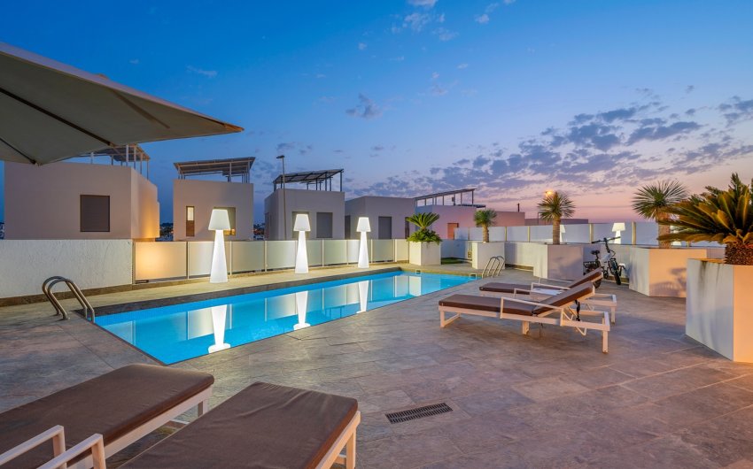 Resale - Villa -
Orihuela Costa - Villamartín