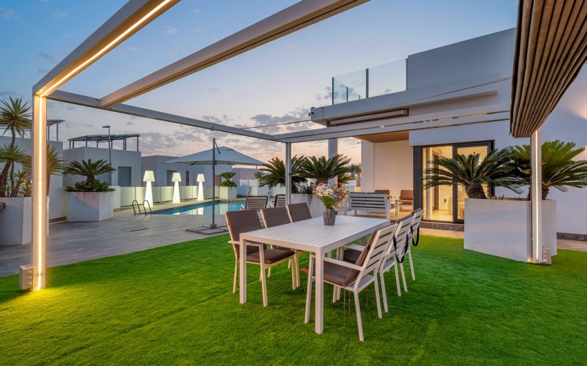 Resale - Villa -
Orihuela Costa - Villamartín